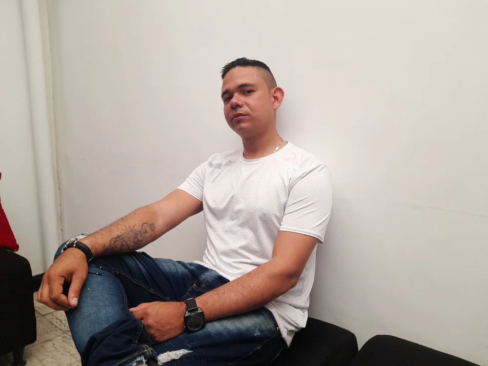 AlexisMartinez's Offline XXX Chat