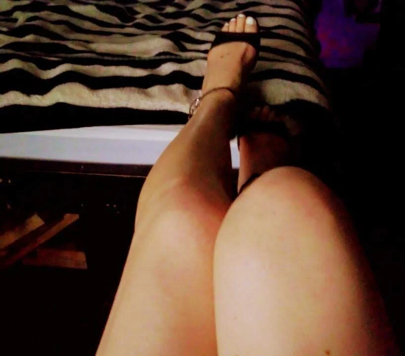 emmaxdresses: офлайн-секс-чат