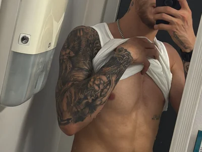 2FORU Male Latina Live Cam Sex