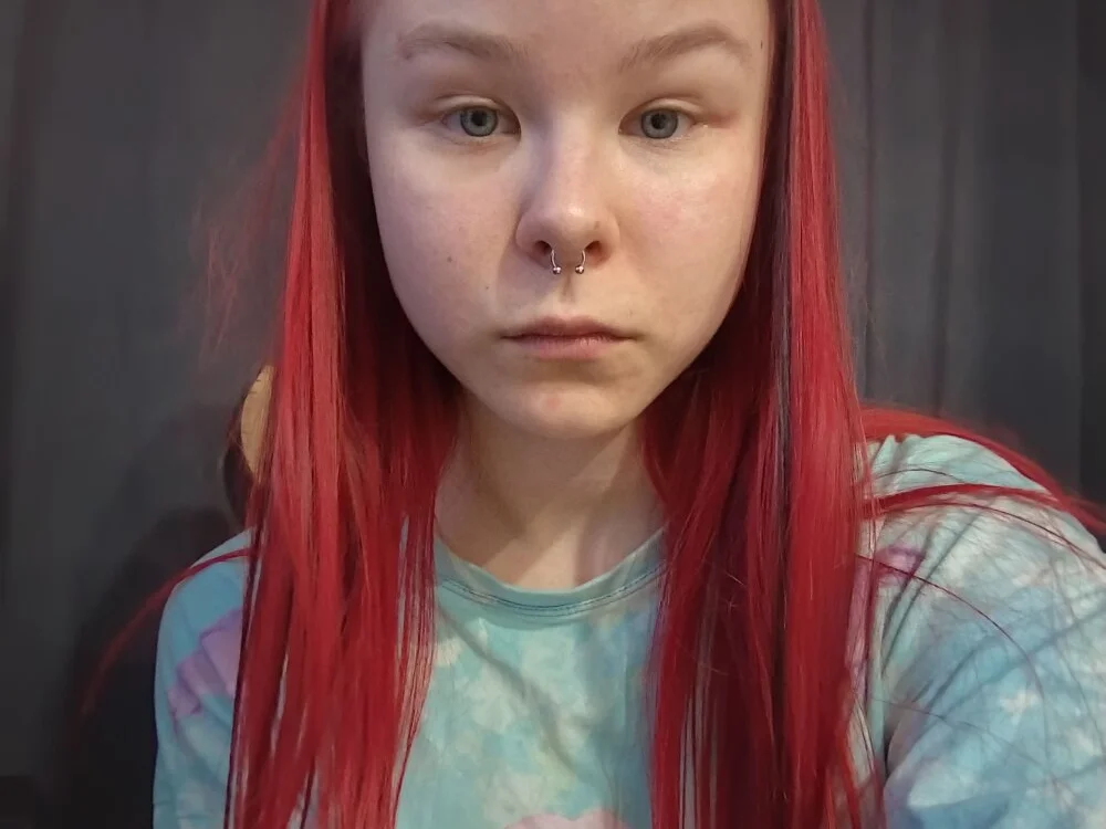 JeannineYngsdal's Offline Chat Room