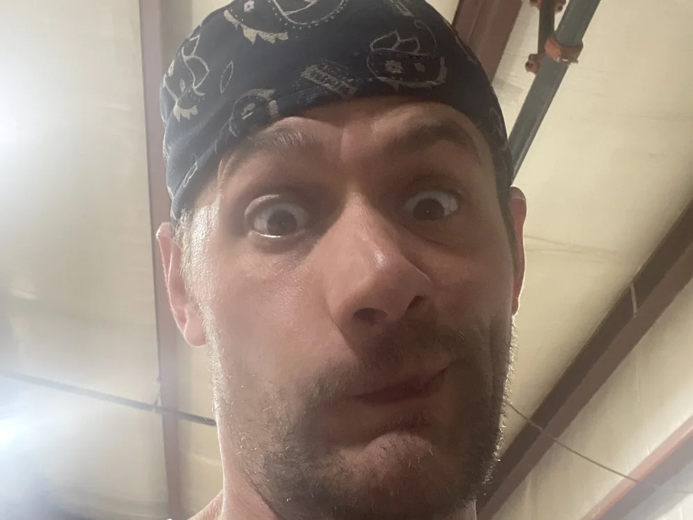 boredfella1988 offline chatrum