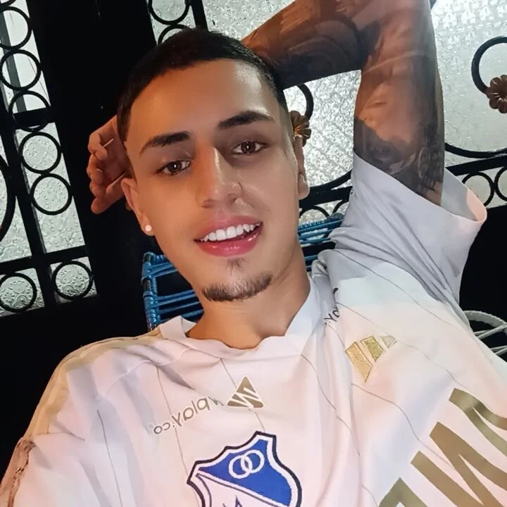 Cristianramos199 Offline XXX-chat