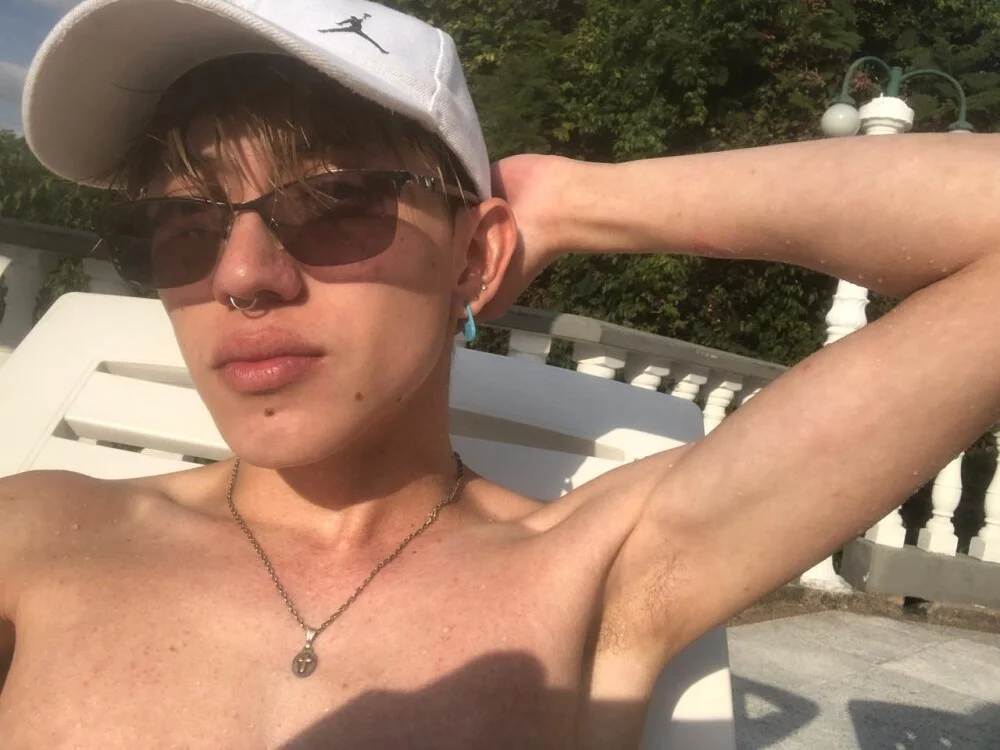 Andy-Millers offline XXX-chat