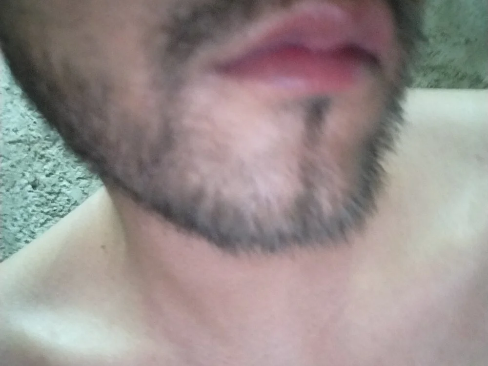 alango23 離線 XXX 聊天