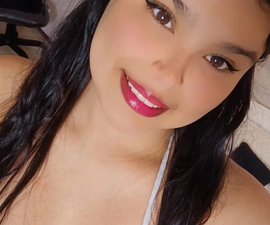 Kelsy_monroy_ offline chatrum