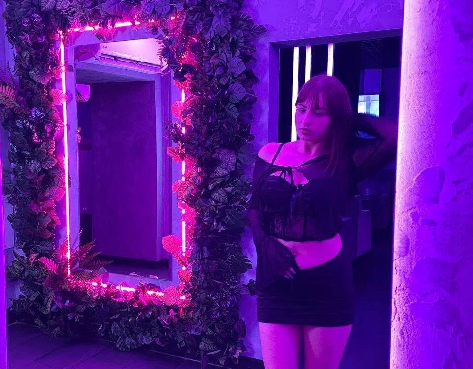 Mega_Melon offline XXX-chat