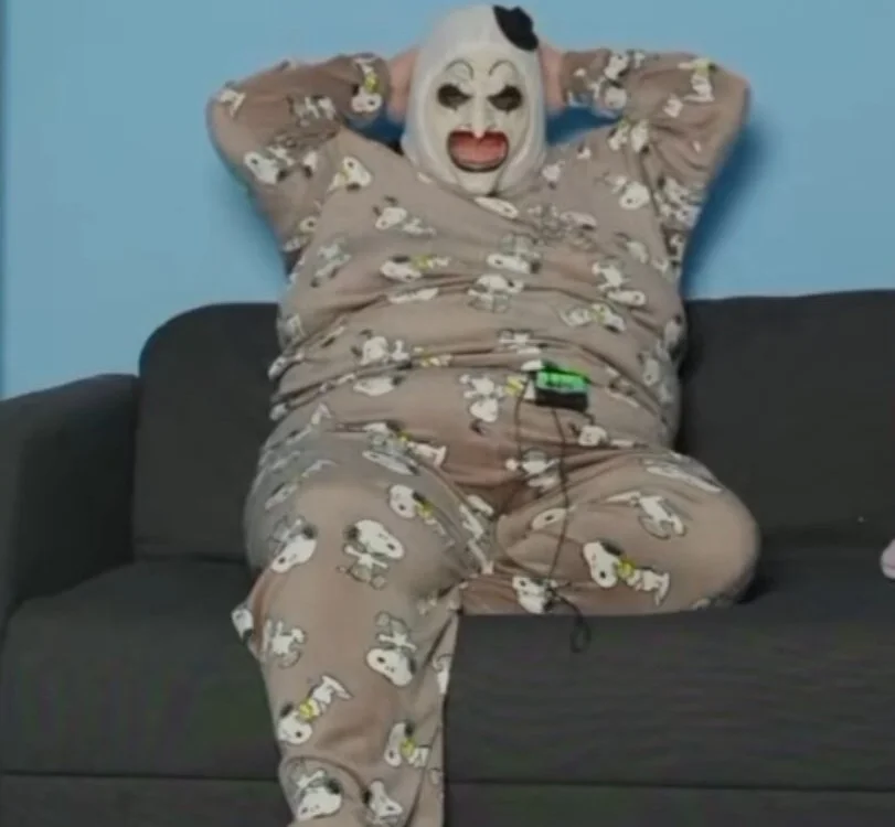 SrGrey333n Offline XXX chat