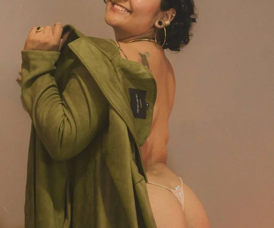 Mia_MateoのオフラインXXXチャット