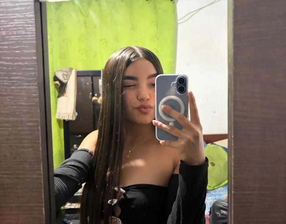 miss_mayli offline XXX-chat