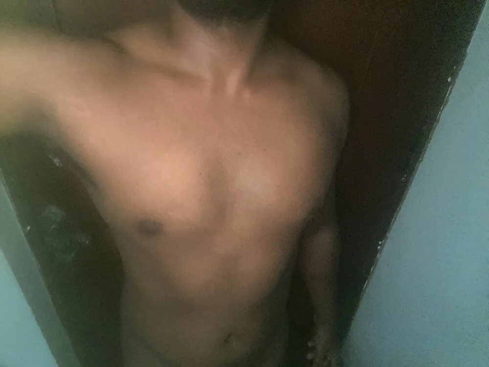 Decentxiiv 離線 XXX 聊天