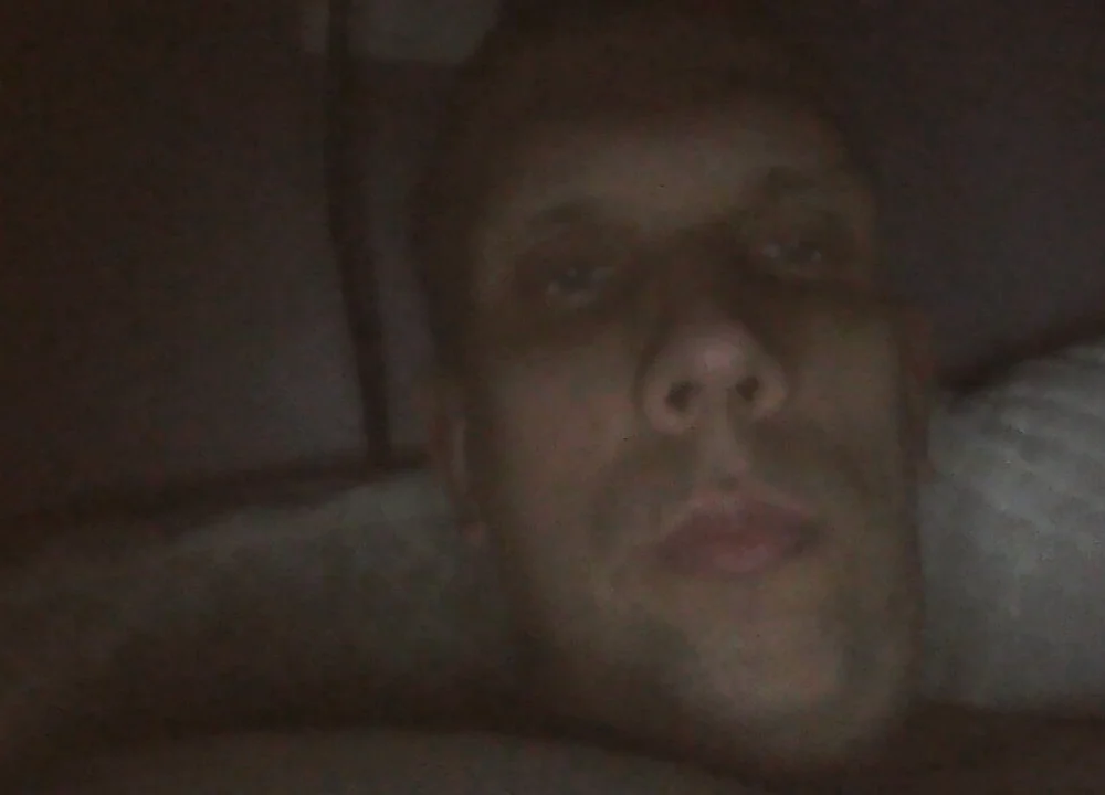 Man987ghj's Offline Chat Room