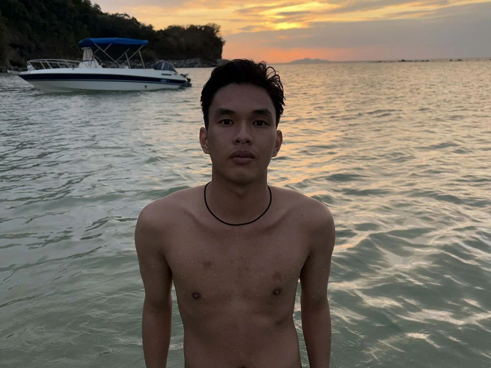 xander_lustre offline chatrum