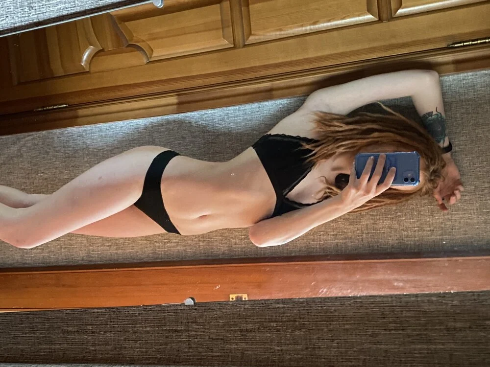 Ted_Lliana Obrolan XXX Offline