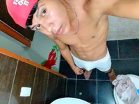 Manuxx2