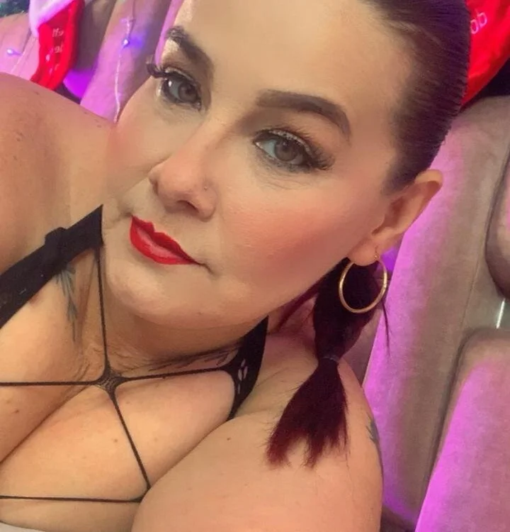 Czat XXX offline – ErikaMontiel__