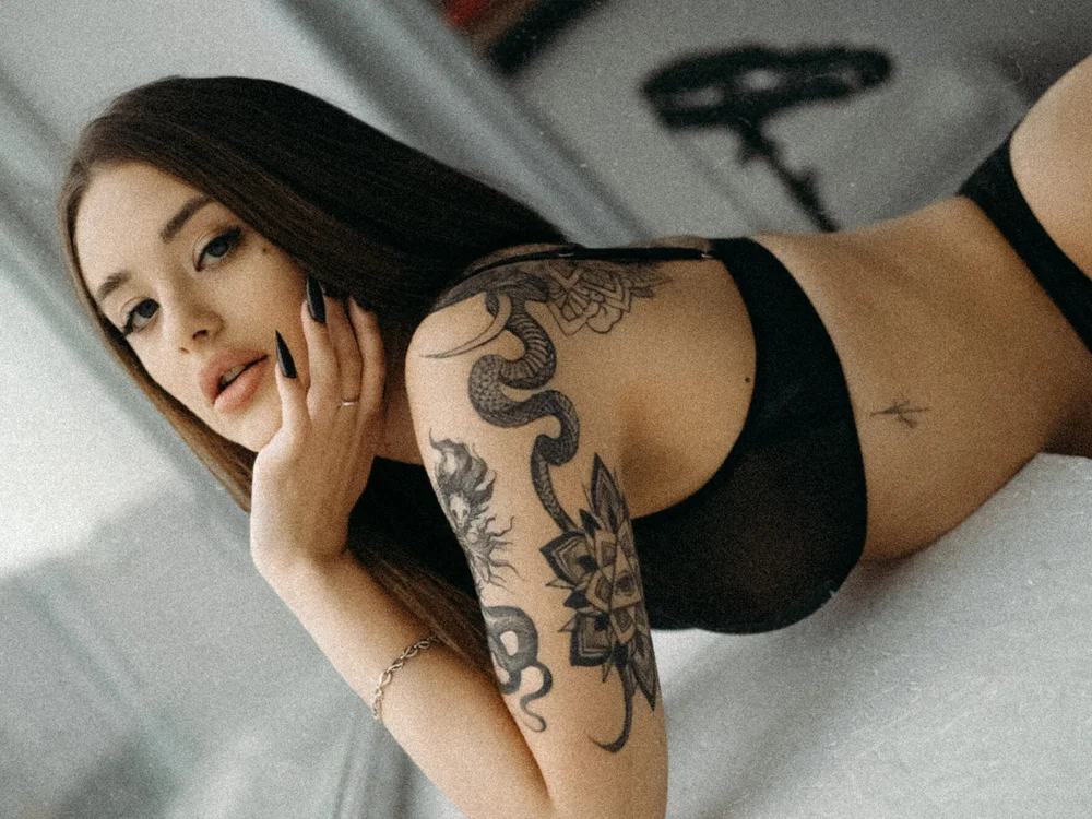 TrishaStarr's Offline Chat Room