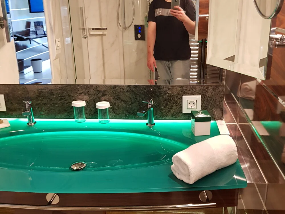 sexyhexy666 Chat XXX offline