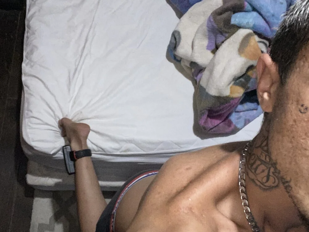 Chat XXX offline de Atentadinh00