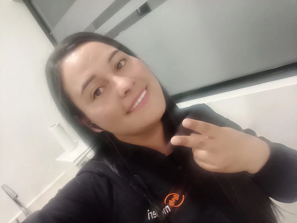 Vyoletta_ offline chatrum