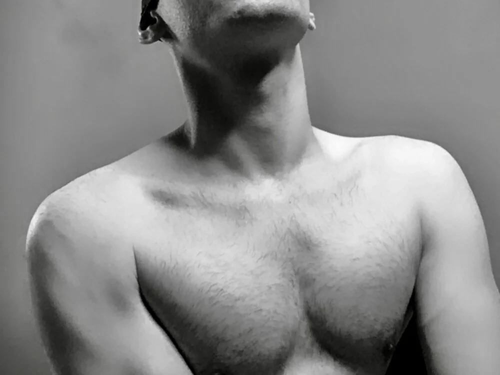 Dfghhjkkkknnbbvv Offline XXX-Chat