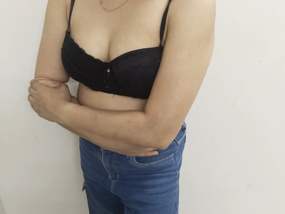 دردشة hot_liza69 الجنسية دون اتصال