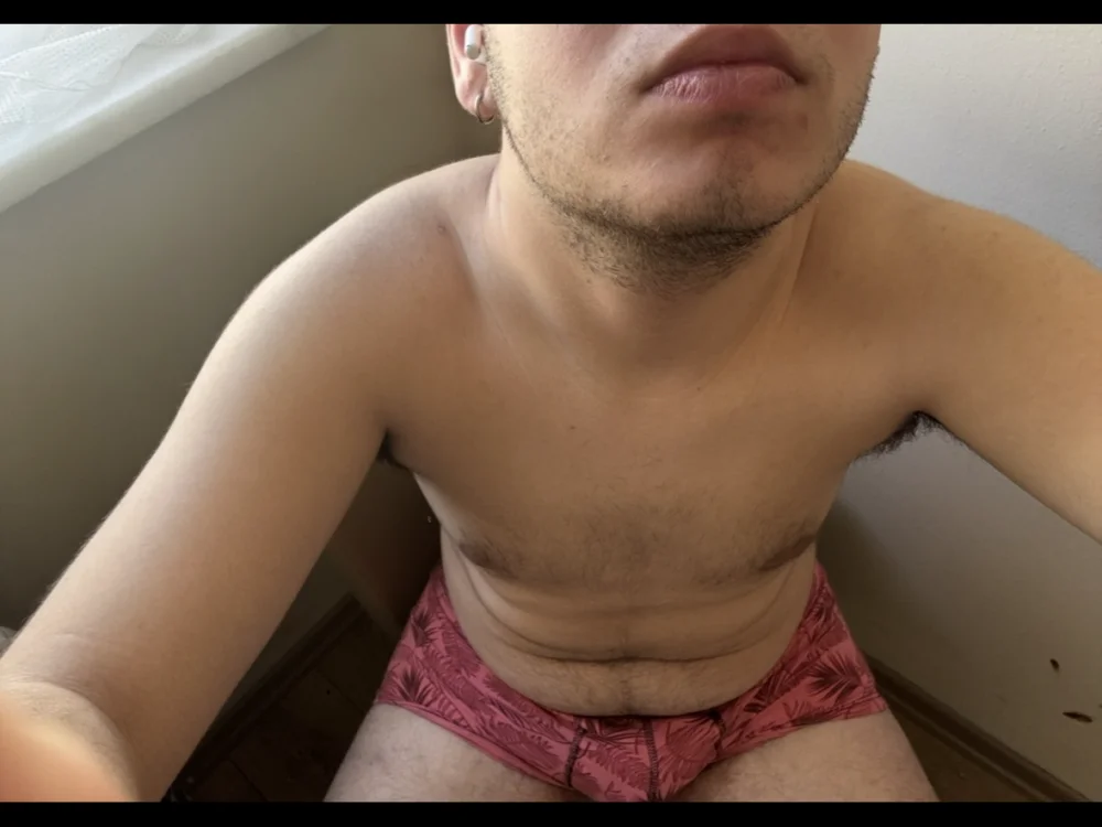 دردشة Ateslipanter31 الجنسية دون اتصال