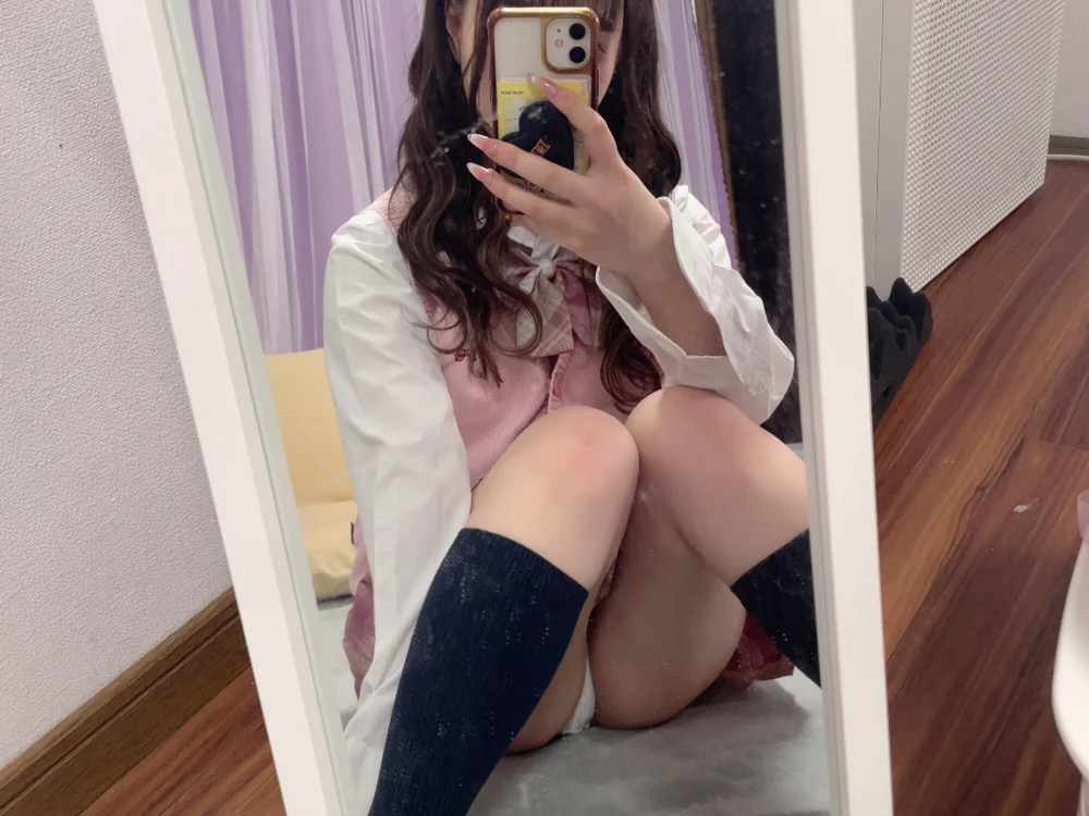 4646_SHIRO's Offline Chat Room