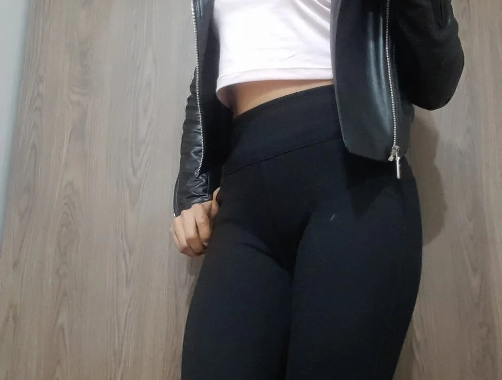 Sarah-w Chat XXX offline