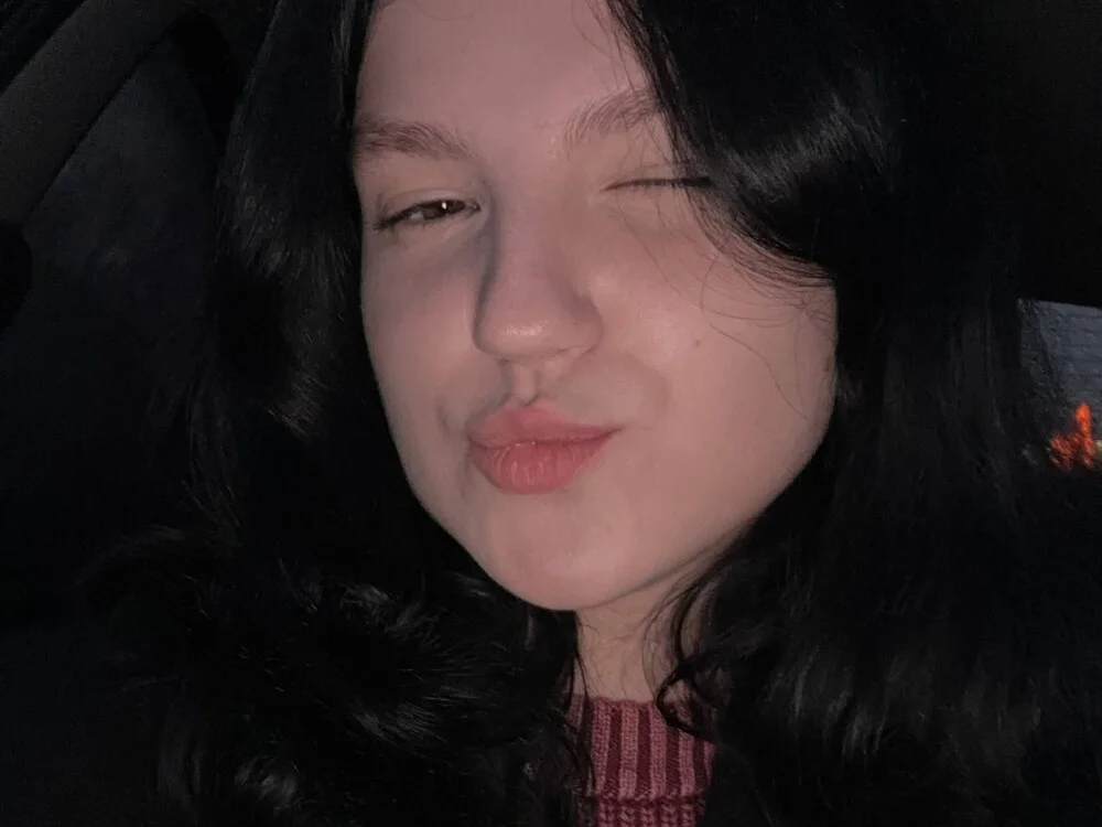 Chatroom XXX hors ligne de LatinaHuguenin