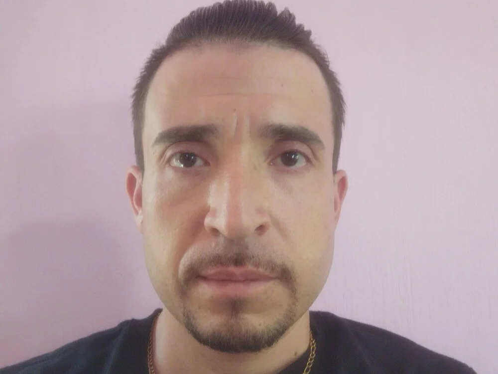 papitochulo3108's Offline XXX Chat