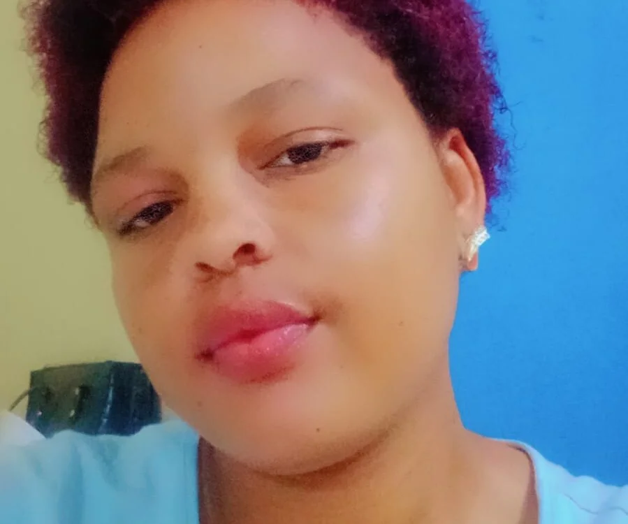 stephgoddess23 Offline Chatraum