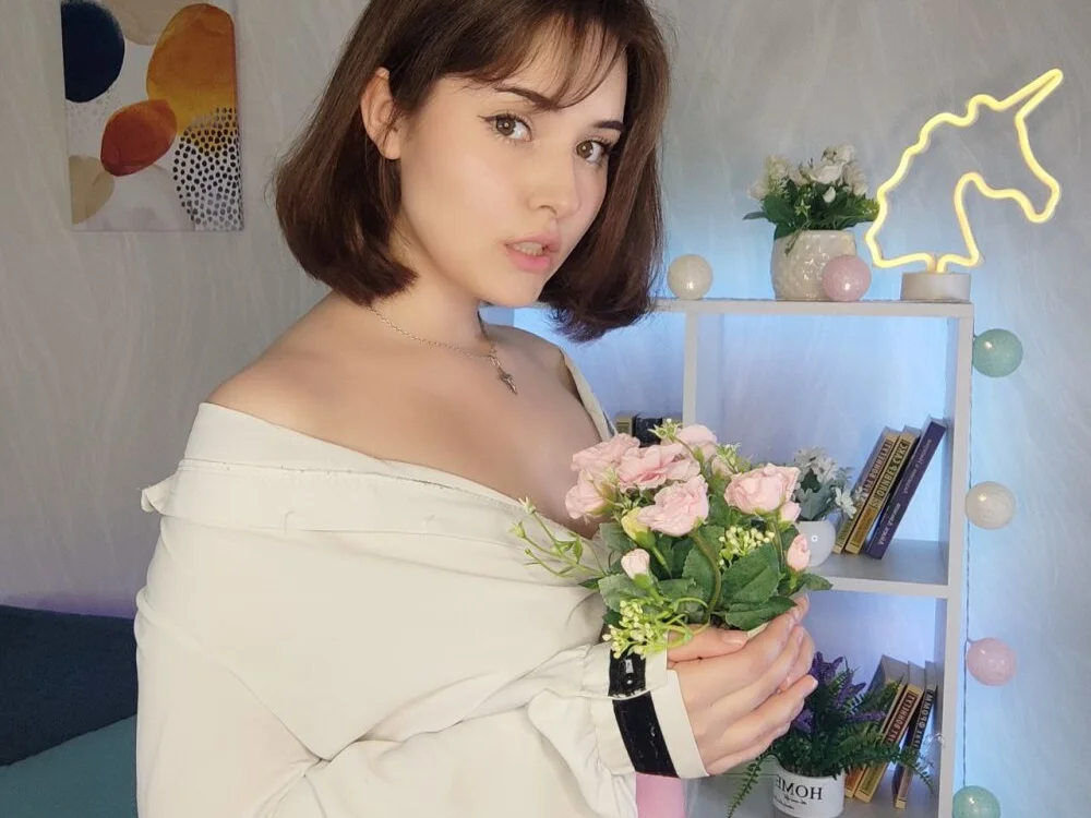 Ally_Young's Offline XXX Chat