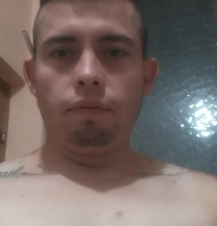 PitudoWuero offline XXX-chat