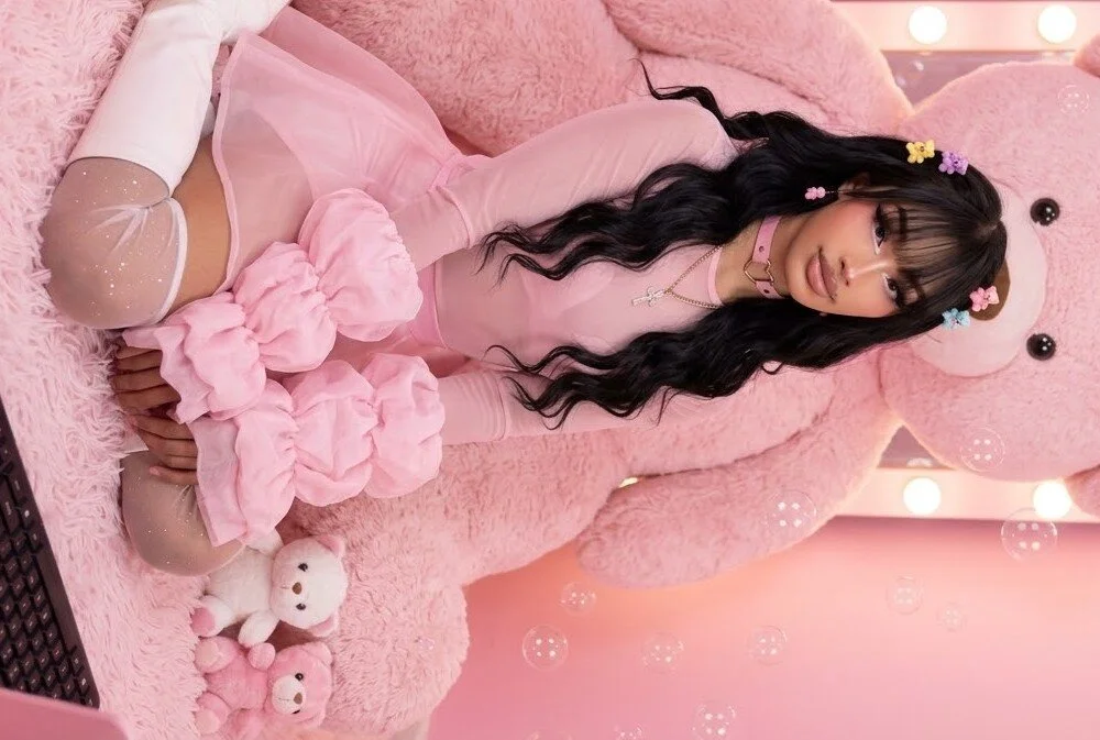 ExoticlanaDoll 離線 XXX 聊天