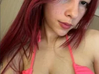 Czat XXX na żywo – SarahLee__