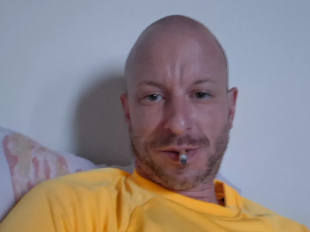 Offline XXX chat svensquirtfetish