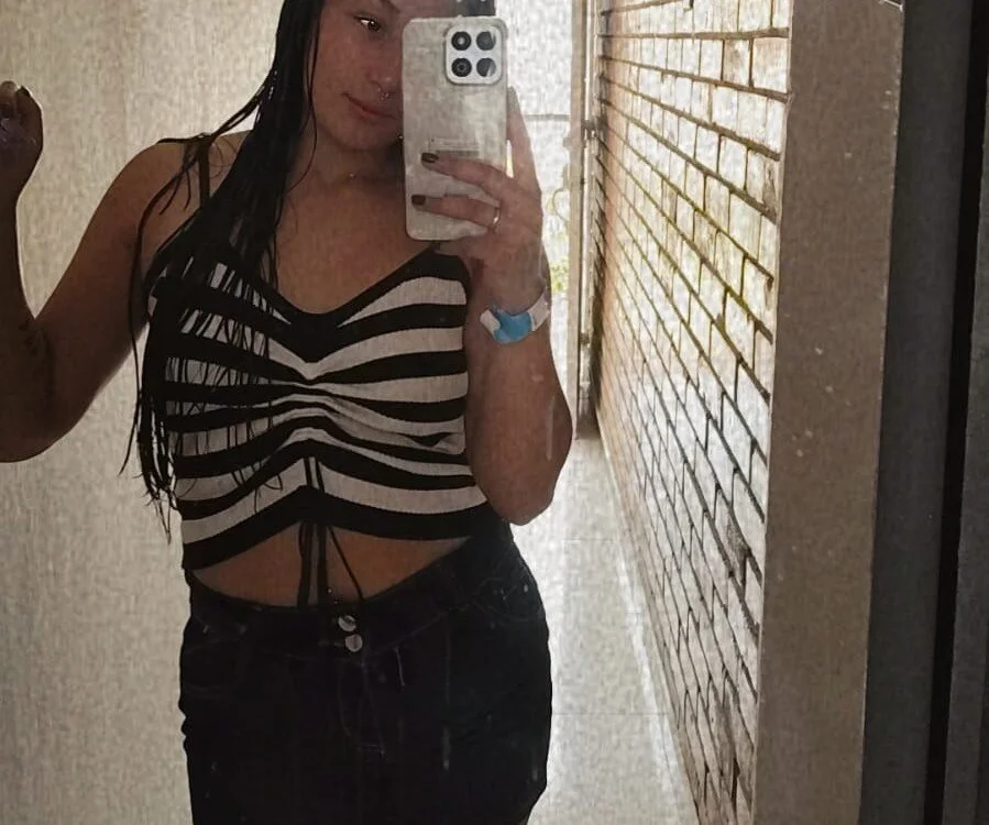 samara_taylor_t offline chatrum