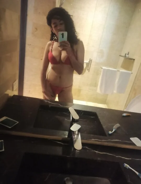 Jasminne2_ offline chatrum