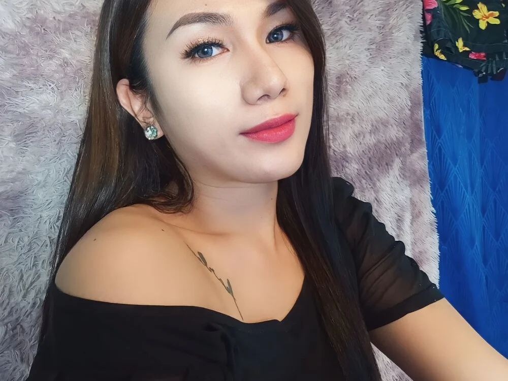 janna_lamion Obrolan XXX Offline