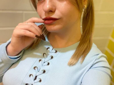 Profile and Statistics for Aura_Sin on StripChat