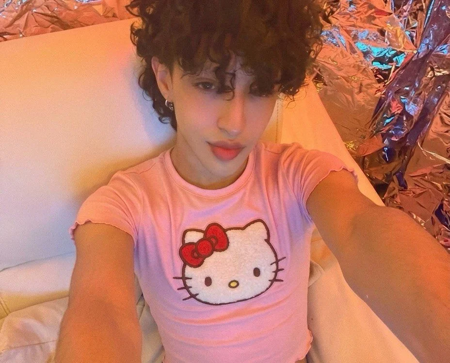 Офлайн-чат XXX xFemboyToy