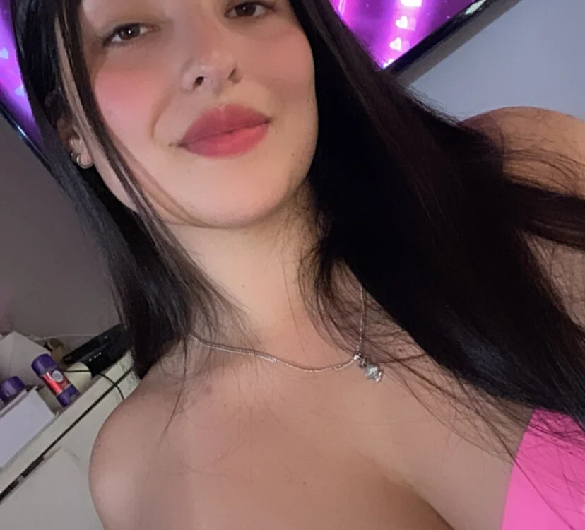 yuna1103's Offline XXX Chat