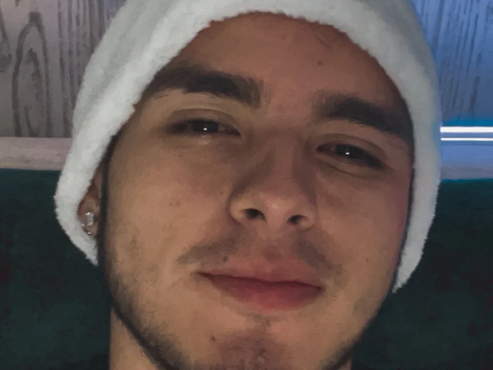 Harul08's Offline Chat Room