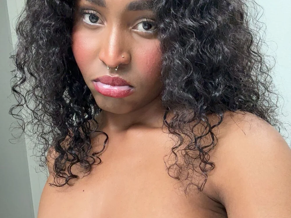 ziafoxy's Offline XXX Chat