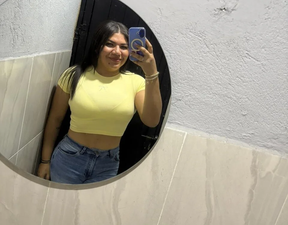 Elisa_laurenth live cam model on stripchat