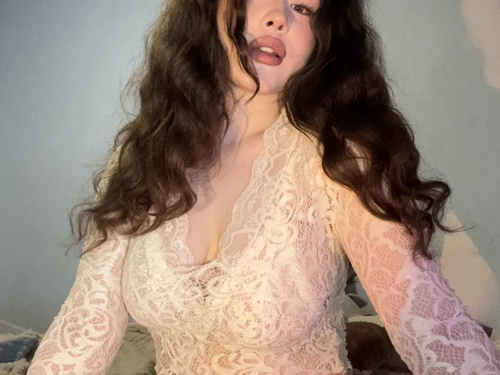 ChloeBlisss Offline XXX-chat