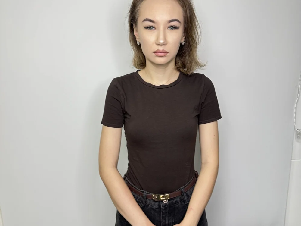 AliaHinkston offline chatrum