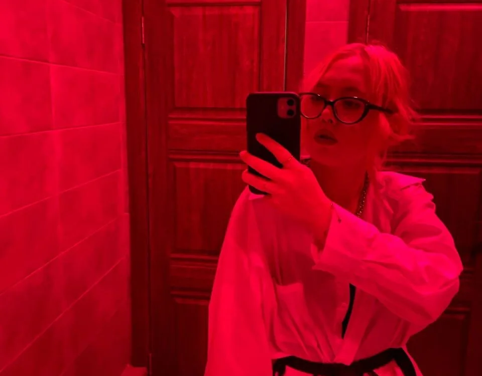 NoraCollins' Offline XXX Chat