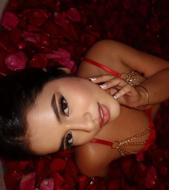 Chat XXX en directo de Viictoria_jones