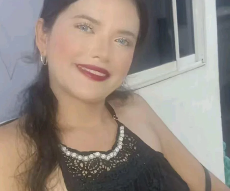 Gabriela_Rios' Offline XXX Chat